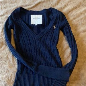 Abercrombie sweater